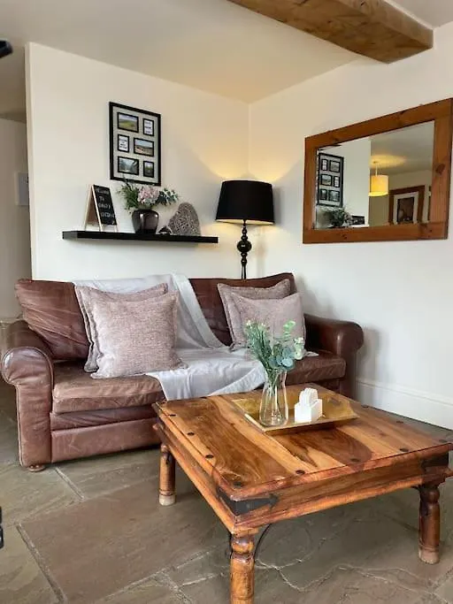 Daisy Cottage Keighley